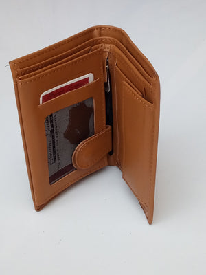 Medium leather wallet for Men