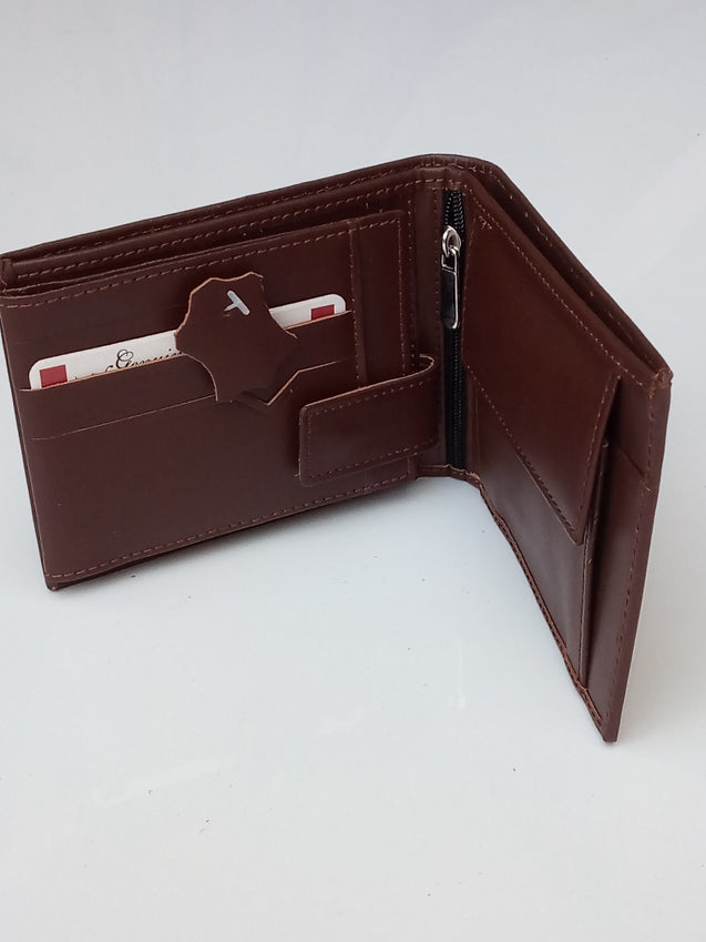 Medium leather wallet for Men