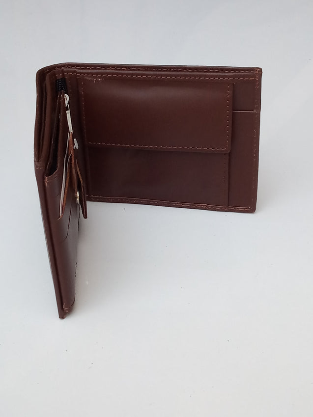 Medium leather wallet for Men