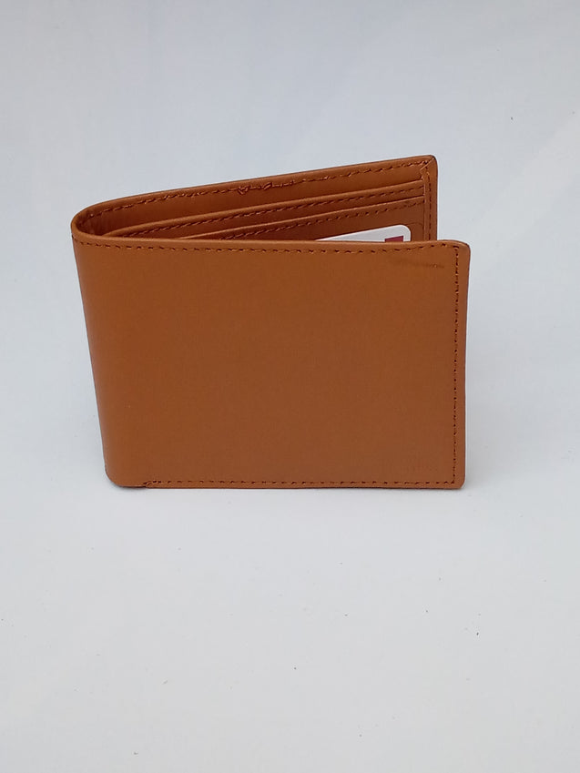 Leather wallet for men in light brown
