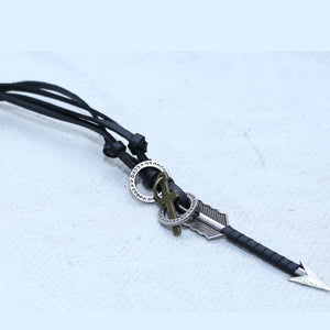 ARROW TYPE MEN NECKLACE IN BLACK